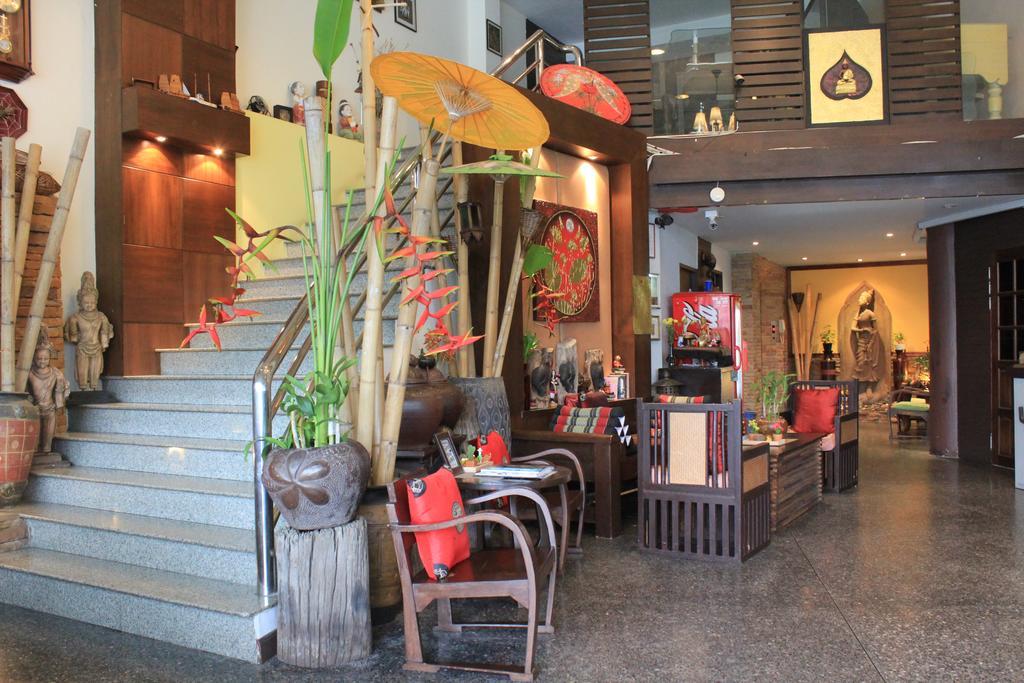 Mook Anda Hotel Phuket Exterior photo